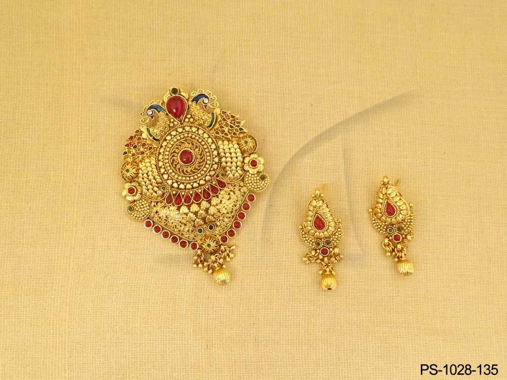 Kemp Jewellery Pendant Set