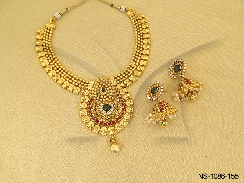 Kemp Jewellery Necklace Set